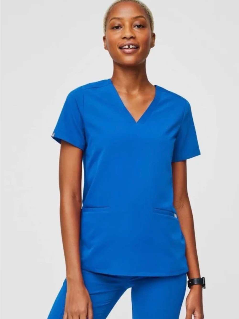 FIGS Women's Casma Three-Pocket
Scrub Top Royal Blue